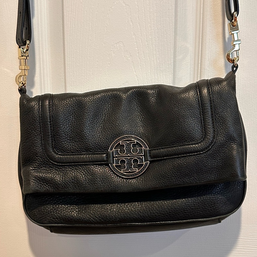 💜TORY BURCH - Great condition - Ashley black foldover bag